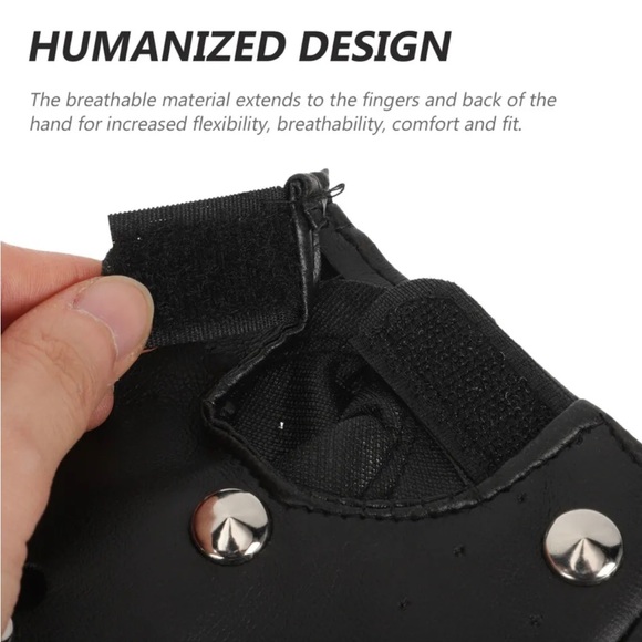 Studded Gloves - Picture 4 of 11